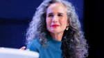 Going Grey With Distinction: Why More Women Are Embracing Their Silver Strands