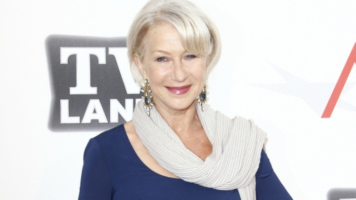 Helen Mirren’s stunning blue gown combines now with old-school glamour ...