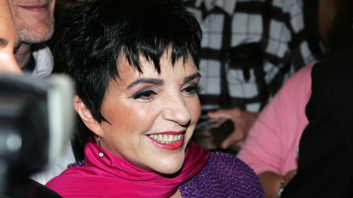 Liza Minnelli Is Fabulous At 70 And Loves Eating Kfc And Watching Classic Films Starts At 60 Liza Minnelli Is Fabulous At 70 And Loves Eating Kfc And Watching Classic Films Starts At 60