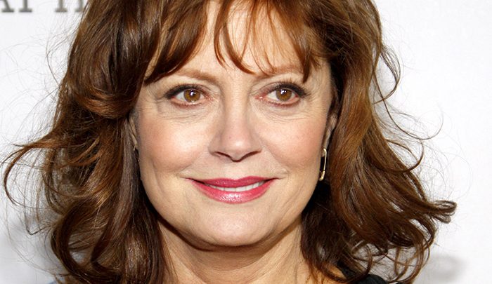 Susan Sarandon reveals what makes her feel self-conscious - Starts at 60