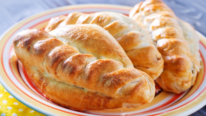 Leek, ham and cheese pasties - Starts at 60