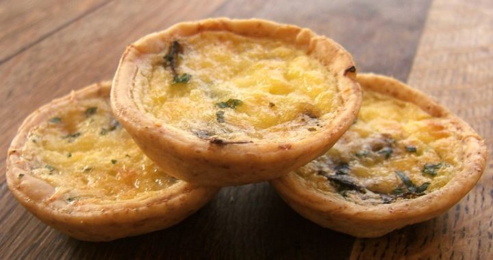 Tasty cheddar and caramelised onion tarts - Starts at 60