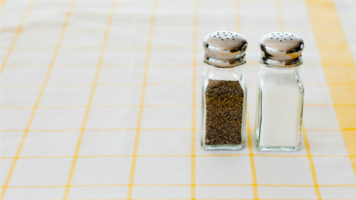 genius-hack-reveals-the-true-meaning-of-ridges-on-salt-and-pepper