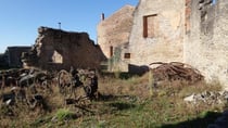 Orador-sur-Glane, France. Only metal objects and brick walls survived the destruction. Source: Village to Villa