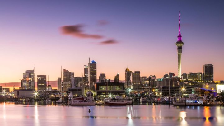 Looking across the harbour towards the city of Auckland at dawn. Source: Matteo Colombo/Getty Images