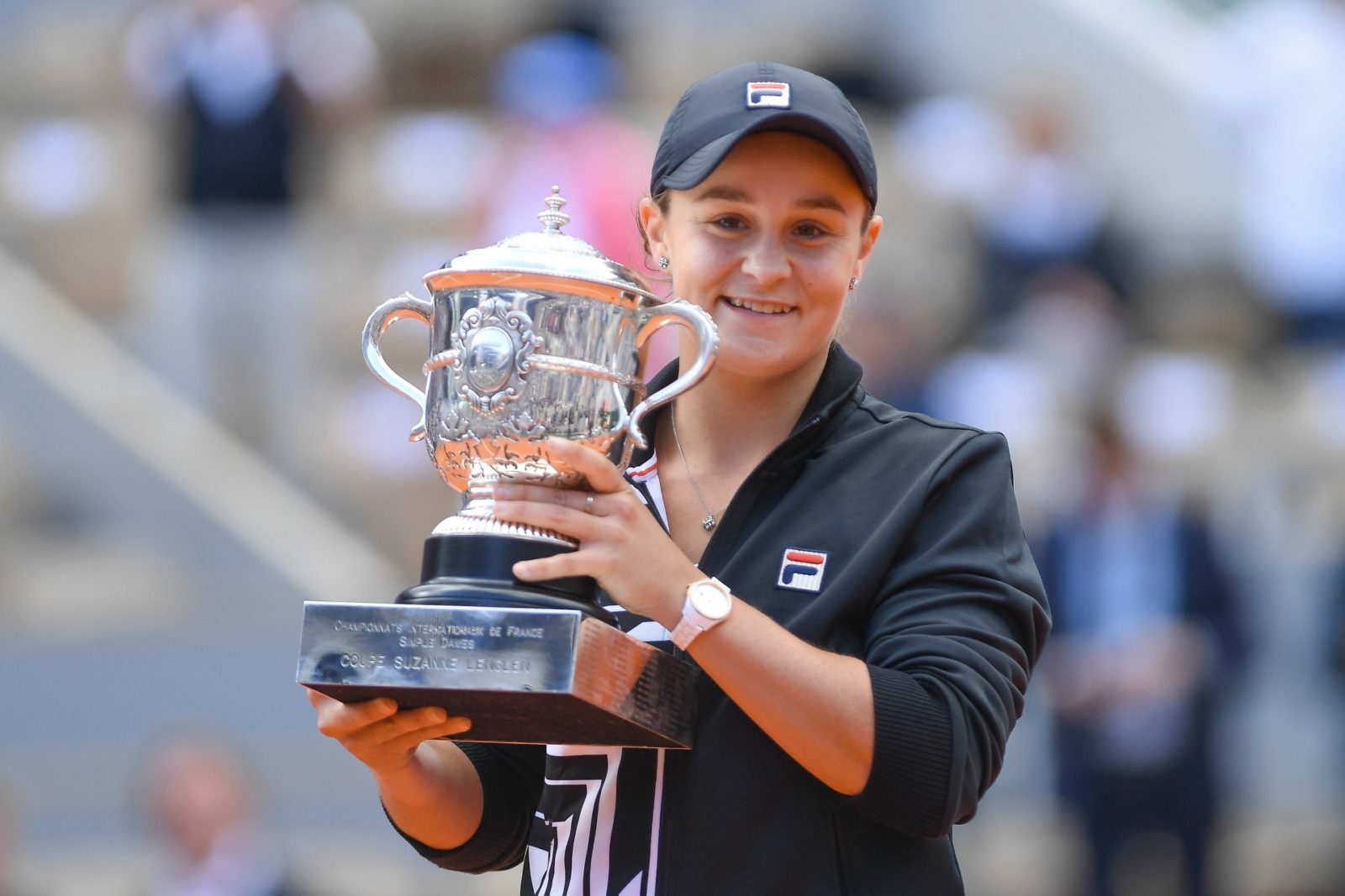 Triumphant Ash Barty becomes first Aussie to win French Open since 1973 ...