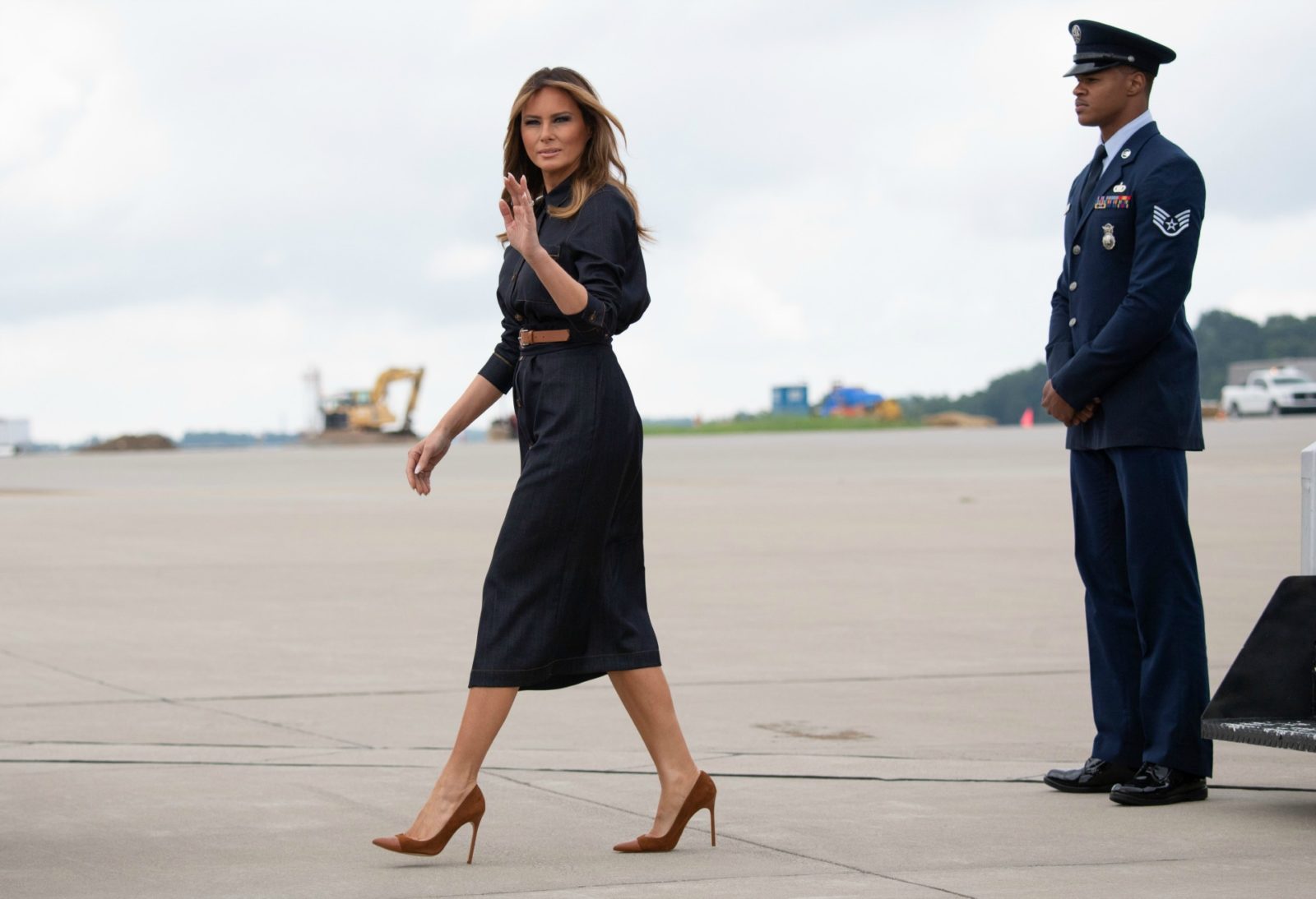 Gorgeous Melania Trump Rocks Business Look In Chic Power Suit And Killer Heels Starts At 60