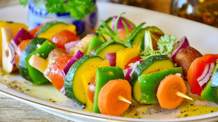 Experts say diets higher in plant foods and lower in animal foods are associated with a lower risk of cardiovascular disease and death. Source: Pixabay