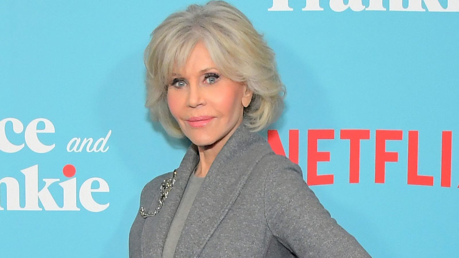 Grey Is The New Blonde Jane Fonda Debuts Stunning New Hair Colour Starts At 60