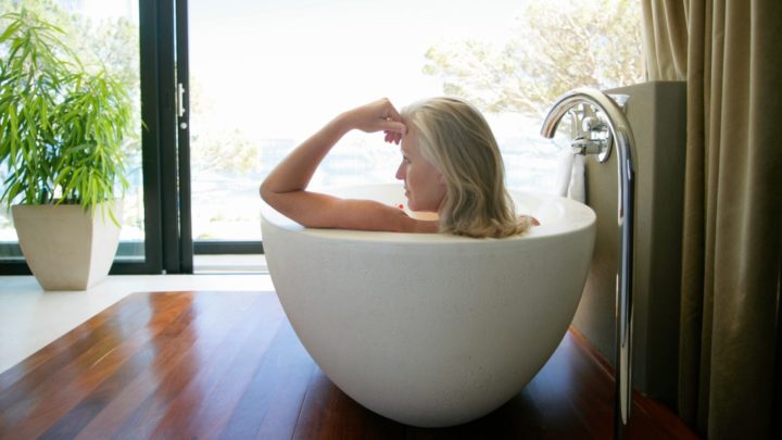 ‘Freestanding bathtubs: Do they really boost your bathing experience