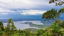 Situated in the Dooragan National Park, North Brother Mountain offers some of the most accessible, panoramic views on the east coast of Australia. Source: Ian Smith