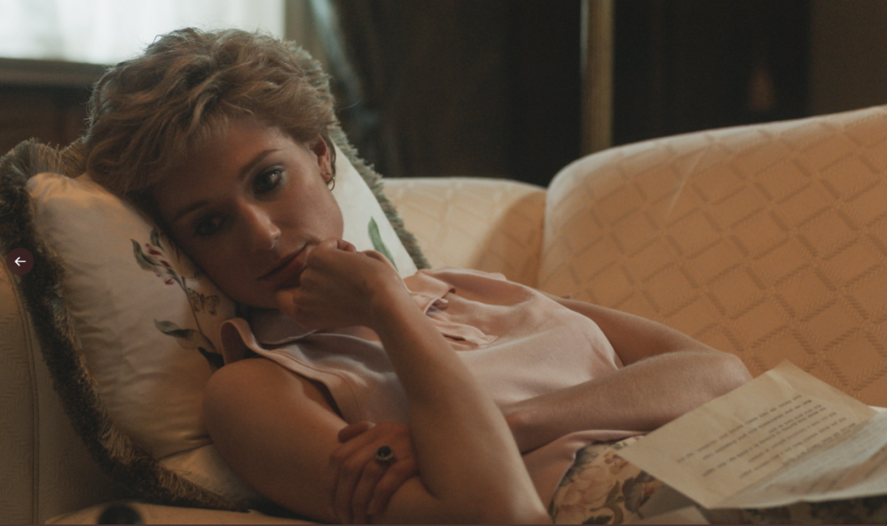 Elizabeth Debicki as Princess Diana. 