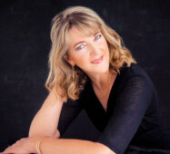 Pam Van Der Kooy avatar