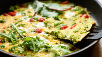 A frittata is a quick and easy camping dinner.  Source: Getty