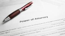 When a loved one loses decision-making abilities, it is important to seek professional advice and support. Source: Getty Images. 