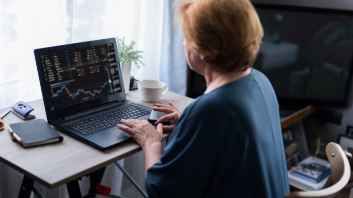 Shares and stocks can be a potentially beneficial way to grow your retirement savings, but it’s important to approach them with caution and a long-term mindset while weighing up the pros and cons. Source: Getty Images. 