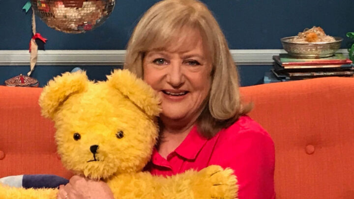 Denise Scott speaks about her private battle with breast cancer while working on the ABC rebook 'Mother and Son.' Source: Facebook Denise Scott