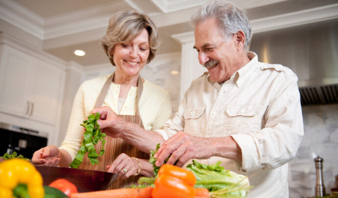 Opting for a more nutritious and healthier alternative instead can not only reduce stress but also promote better health outcomes. Source: Getty Images. 