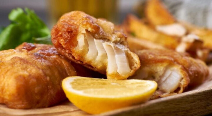 Beautifully golden and crispy, this lemon batter fish is perfect for a Friday night. Source: Getty Images