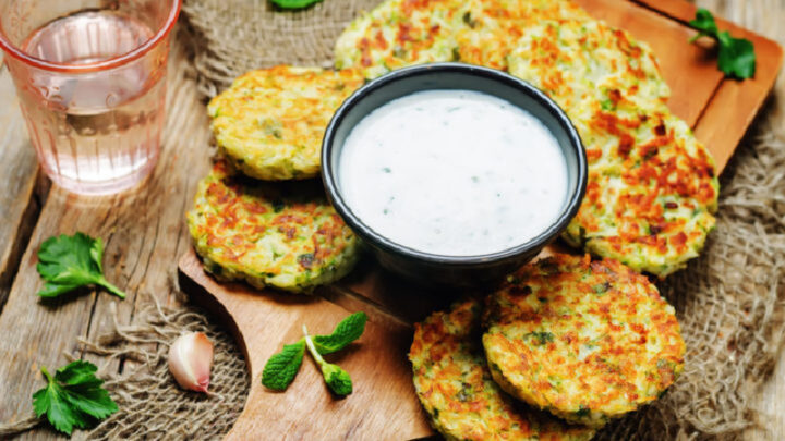 Easy pea and halloumi fritters - Starts at 60