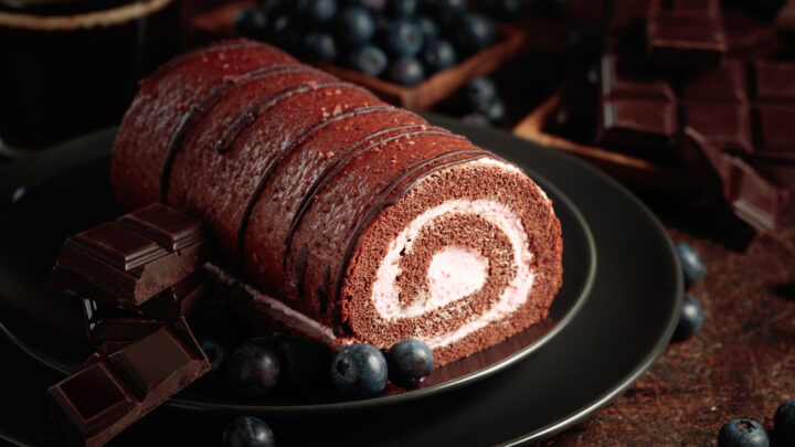 Classic chocolate swiss roll - Starts at 60