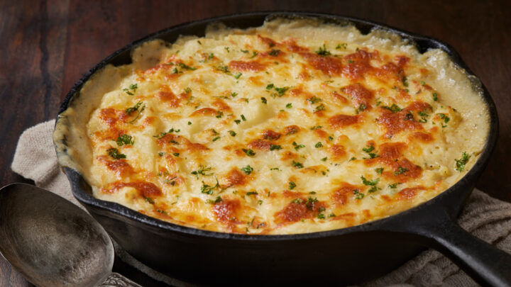 Cheesy shepherd’s pie - Starts at 60