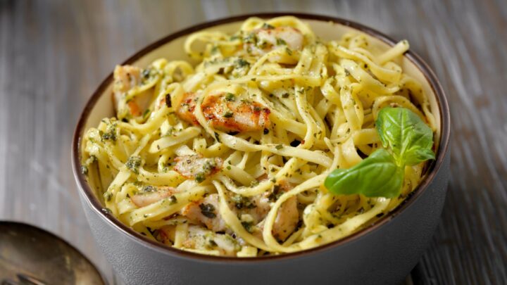 Pesto chicken, bacon and mushroom pasta: A delicious dinner for one - Starts at 60