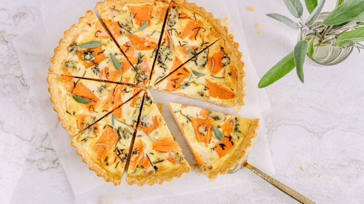 Ham and cheese quiche - Starts at 60